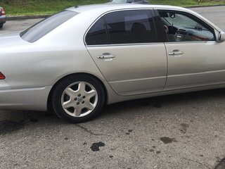 2006 Lexus LS 430 III Рестайлинг, серебристый, 880000 рублей, вид 2