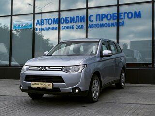 2013 Mitsubishi Outlander III, серебристый, 946000 рублей, вид 1