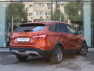 2018 Lada (ВАЗ) Vesta SW Cross I, оранжевый, 949000 рублей, вид 5