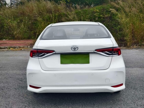 2022 Toyota Corolla XII (E210), белый, 1140000 рублей - вид 5