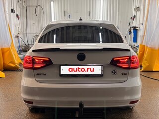 2017 Volkswagen Jetta VI Рестайлинг, белый, 1200000 рублей, вид 4
