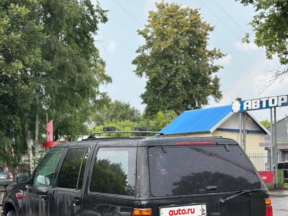 1995 Ford Explorer II, чёрный - вид 3