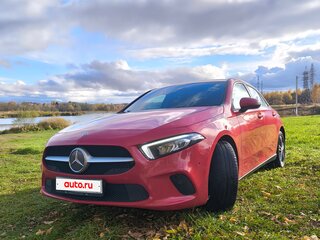 2018 Mercedes-Benz A-Класс 200 IV (W177), красный, 2900000 рублей, вид 1