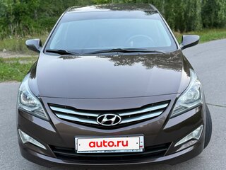 2014 Hyundai Solaris I Рестайлинг, коричневый, 885000 рублей, вид 2