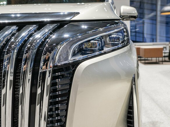 2024 Wey 80 Premium 37.96 kWh, золотистый, 6899000 рублей - вид 9