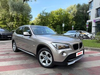 2012 BMW X1 20i I (E84), серебристый, 1430000 рублей, вид 4