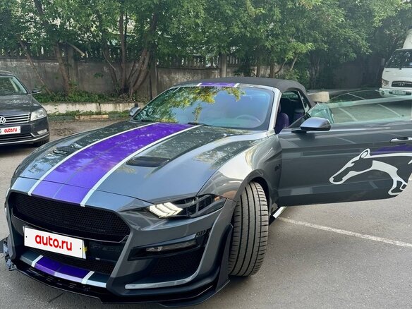 2022 Ford Mustang VI Рестайлинг, серый, 8990000 рублей - вид 5