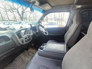 2009 Nissan Caravan IV (E25), серый, 980000 рублей, вид 5