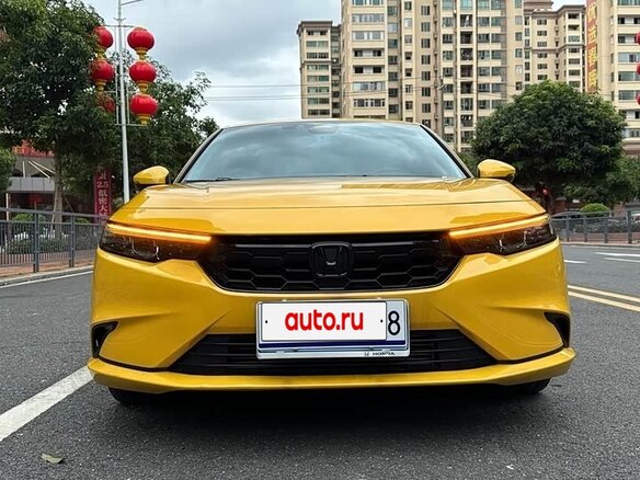 2023 Honda Integra V, жёлтый - вид 1