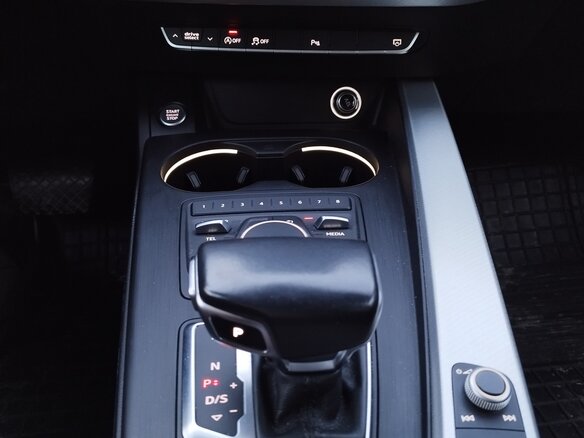2019 Audi A4 V (B9), чёрный, 2200000 рублей - вид 14