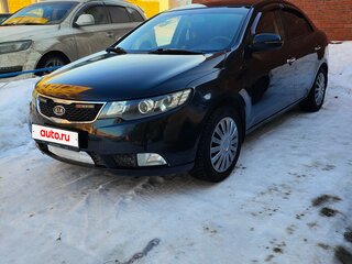 2011 Kia Cerato 6-speed II, чёрный, 940000 рублей, вид 1