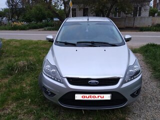 2008 Ford Focus II Рестайлинг, серебристый, 520000 рублей, вид 1