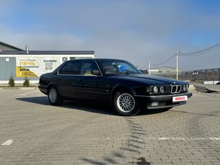 1990 BMW 7 серии 735i II (E32), чёрный, 850000 рублей, вид 3