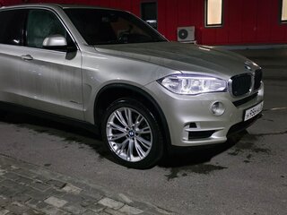 2016 BMW X5 40d III (F15), серебристый, 5350000 рублей, вид 1