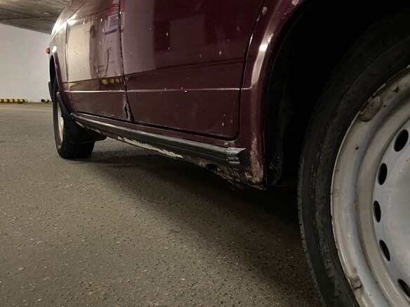 2003 Lada (ВАЗ) 2104 4-speed, пурпурный - вид 19