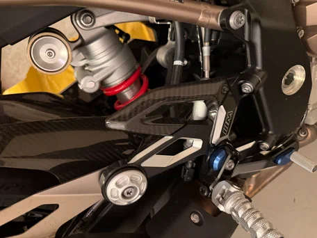 2021 BMW S 1000 R, бежевый, 2500000 рублей, вид 4