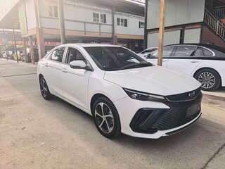 2022 Geely Emgrand L I, белый, 1009000 рублей, вид 3