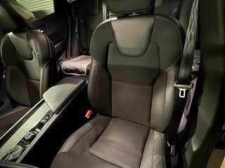 2020 Volvo XC60 II, бежевый, 4190000 рублей, вид 4