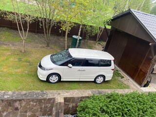 2011 Honda Elysion I Рестайлинг, белый, 2450000 рублей, вид 5