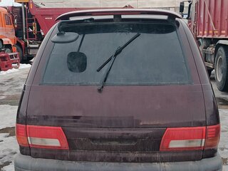 1993 Toyota Estima Emina I, красный, 450000 рублей, вид 3
