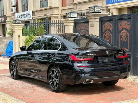2022 BMW 3 серии Long 320Li VII (G2x), чёрный, 2740000 рублей, вид 4