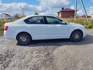 2013 Skoda Octavia II (A5) Рестайлинг, белый, 799000 рублей, вид 5