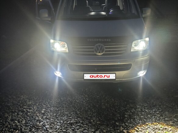 2003 Volkswagen Multivan T5, серый, 1050000 рублей
