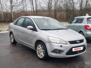 2008 Ford Focus II Рестайлинг, серебристый, 450000 рублей, вид 3