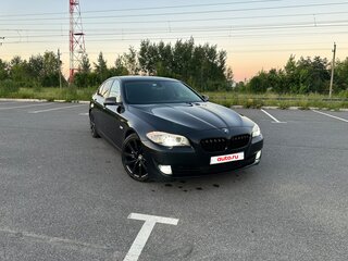 2013 BMW 5 серии 525d xDrive VI (F10/F11/F07), чёрный, 2000000 рублей, вид 3