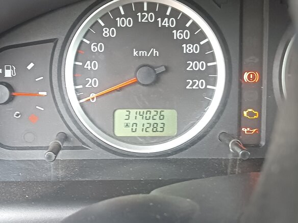 2006 Nissan Almera II (N16) Рестайлинг, чёрный, 400000 рублей - вид 6