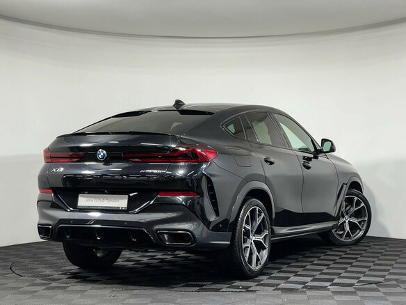2021 BMW X6 40i III (G06), чёрный - вид 1