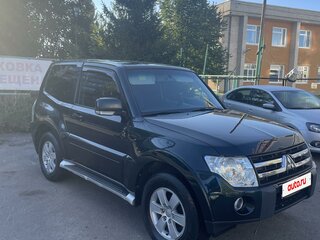 2008 Mitsubishi Pajero IV, зелёный, 1650000 рублей, вид 2
