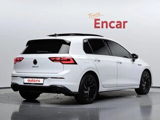 2021 Volkswagen Golf VIII, белый, 1734911 рублей, вид 3