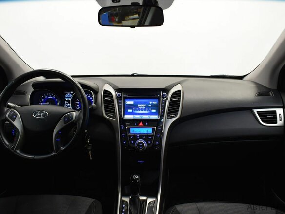 2012 Hyundai i30 II, чёрный, 1100000 рублей - вид 5