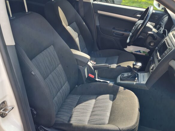 2013 Skoda Octavia II (A5) Рестайлинг, белый, 650000 рублей - вид 5