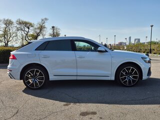 2020 Audi Q8 45 TDI I (4M), белый, 6750000 рублей, вид 4