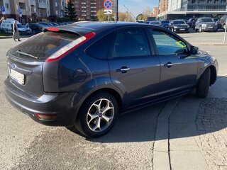 2011 Ford Focus II Рестайлинг, чёрный, 590000 рублей, вид 5