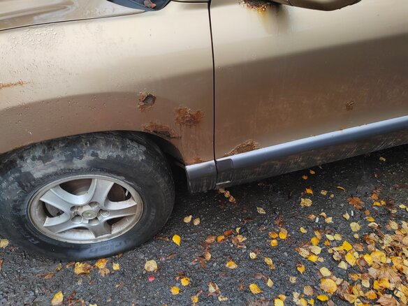 2001 Hyundai Santa Fe I, золотистый, 250000 рублей - вид 12
