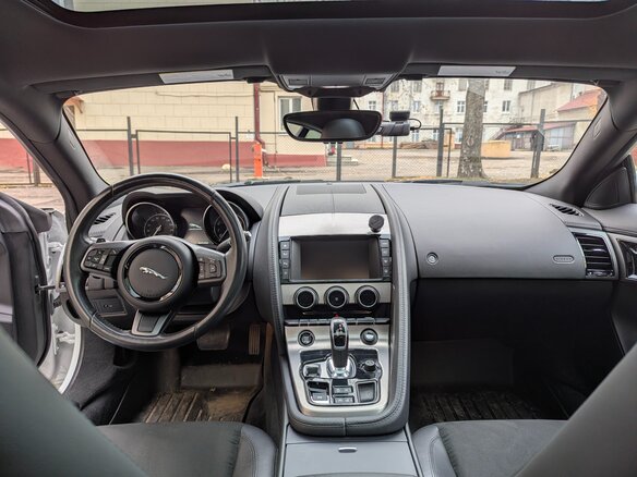 2015 Jaguar F-Type I, белый, 3000000 рублей - вид 16