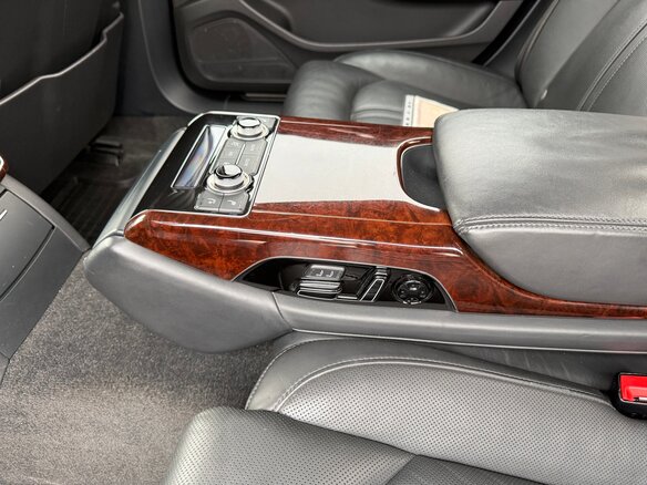 2012 Audi A8 Long III (D4), чёрный, 1800000 рублей - вид 20