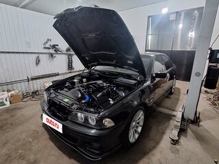 1996 BMW 5 серии 523i IV (E39), чёрный, 950000 рублей, вид 1