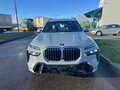2022 BMW X7 40i I (G07) Рестайлинг, серый, 7120000 рублей - вид 3