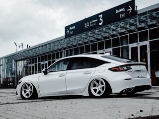 2021 Honda Civic XI, белый, 2590000 рублей, вид 3