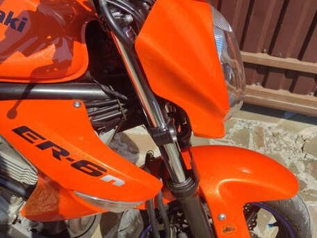 2007 Kawasaki ER-6N, оранжевый, 310000 рублей, вид 3