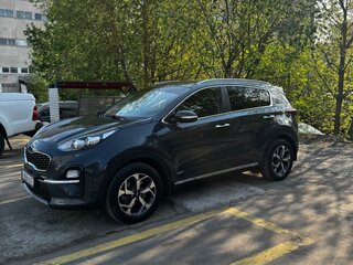2018 Kia Sportage IV Рестайлинг, серый, 2100000 рублей, вид 1