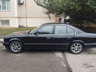 1991 BMW 5 серии 520i III (E34), чёрный, 350000 рублей, вид 4