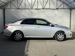 2012 Toyota Corolla X (E140, E150) Рестайлинг, серебристый, 1065000 рублей, вид 4
