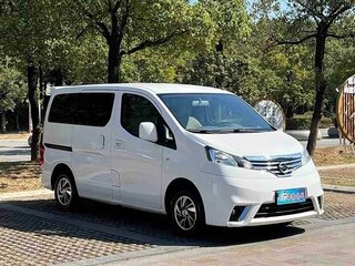 2018 Nissan NV200, белый, 1599750 рублей, вид 3