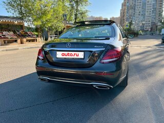 2018 Mercedes-Benz E-Класс 200 V (W213, S213, C238), коричневый, 3800000 рублей, вид 4