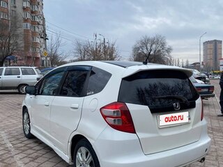 2009 Honda Fit II, белый, 580000 рублей, вид 4